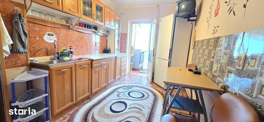 Apartament cu 3 camere în Ultracentral