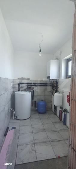 Casă cu 5 camere decomandat cu Teren 1000 Mp în Vânători
