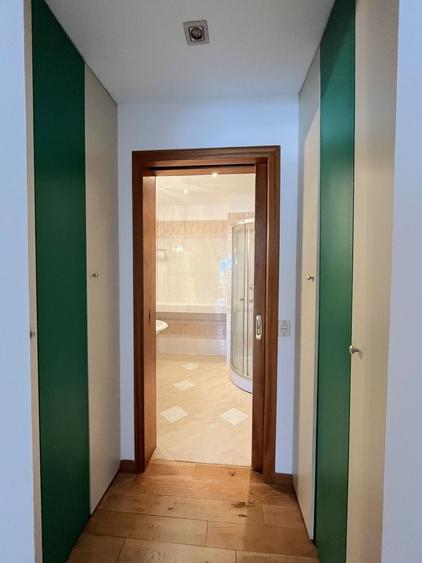 Apartament cu 3 camere decomandat, mobilat în Arcul de Triumf