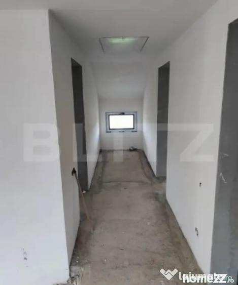 Casă cu 15 camere cu Teren 1000 Mp în Dumbrava