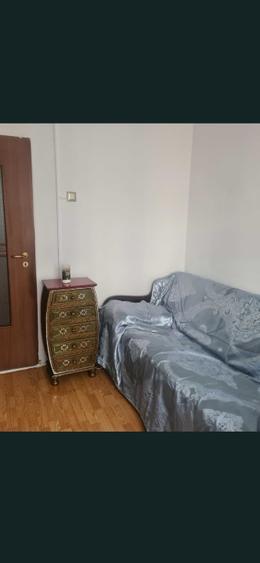 Camera de camin-13mp- baie proprie- Florilor - 2