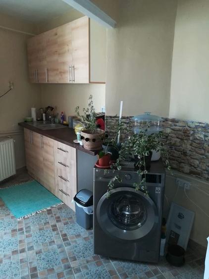 Apartament cu 2 camere semidecomandat în Carei