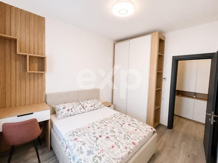 Apartament cu 3 camere decomandat, mobilat în Trivale