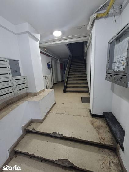 Apartament cu 2 camere decomandat în Cantemir