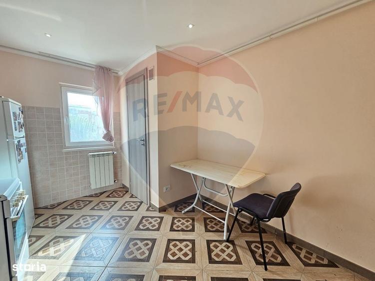 Apartament de vanzare - 5