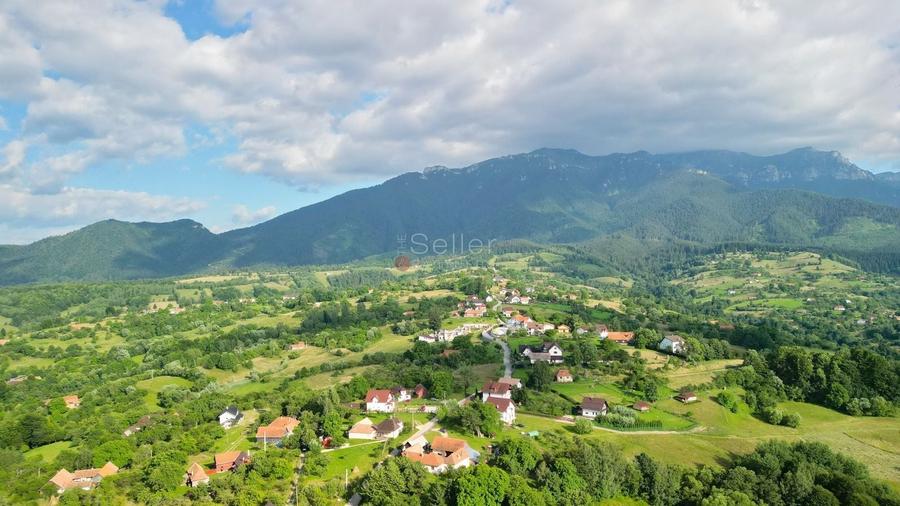 Teren Construcții intravilan de 2307 mp, în Bran