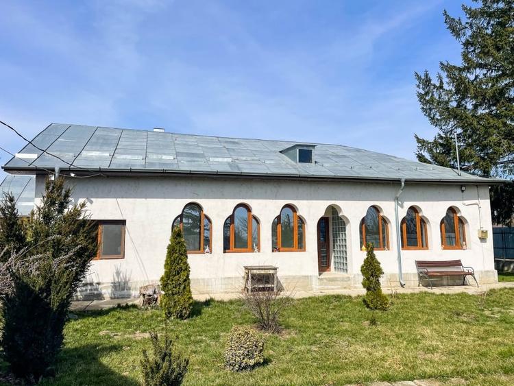 Casă individuală cu 4 camere cu Teren 1000 Mp în Valea Roșie