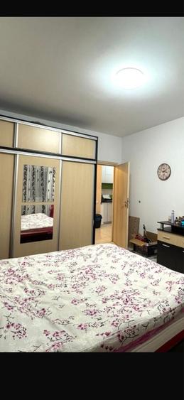 Apartament cu 2 camere în Roșu