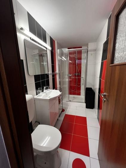 Apartament cu 2 camere decomandat, mobilat în Nerva Traian