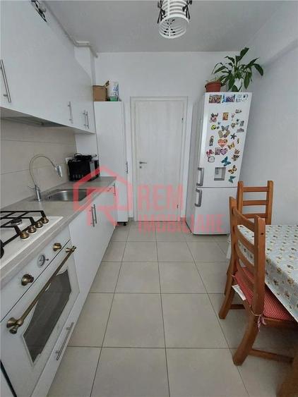 Apartament cu 2 camere decomandat în Fundeni