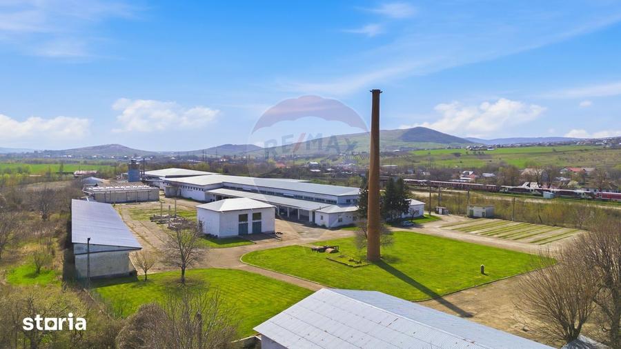 Spațiu comercial, de 11,500 mp, în Central