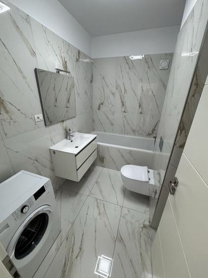 Apartament cu 2 camere decomandat în Giroc