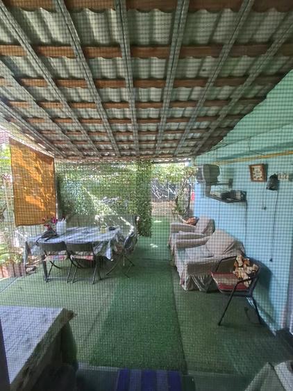 Casă cu 4 camere cu Teren 2382 Mp în Cerneți