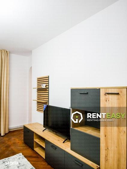 Apartament cu 3 camere decomandat în Independenței