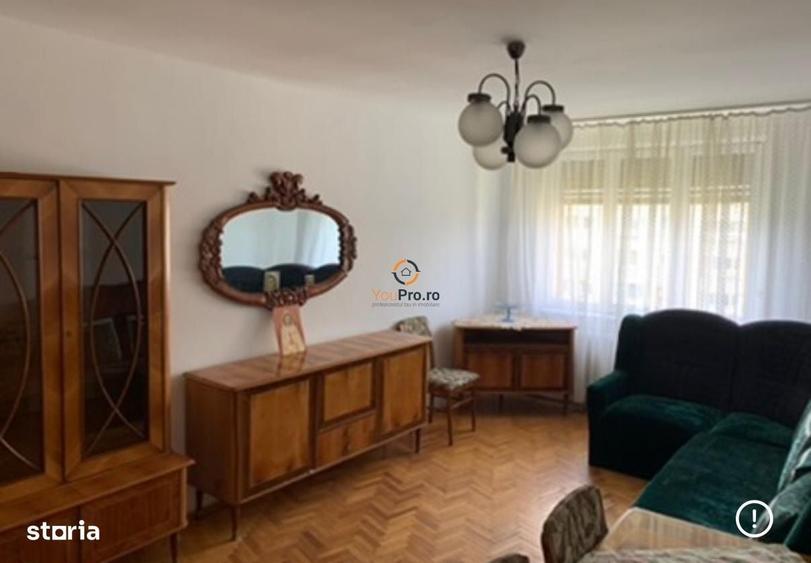 Decomandat 3 Camere Zona Complex Centrul de Afaceri - 3