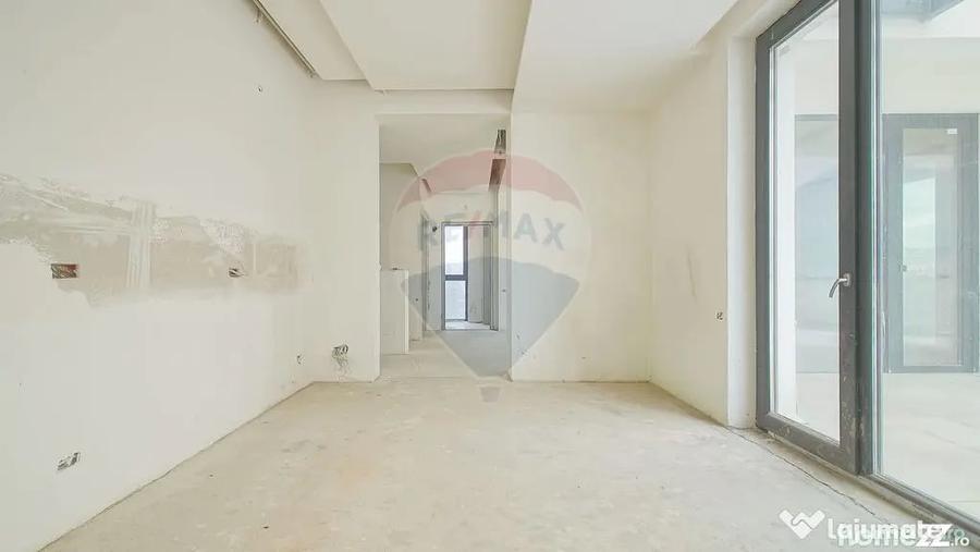 Apartament cu 3 camere decomandat în 15 Noiembrie