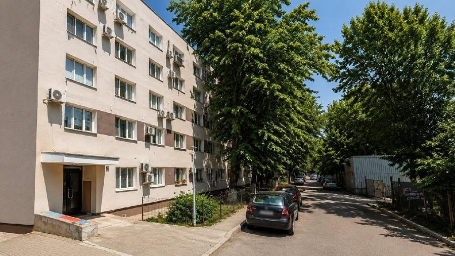 Garsonieră nedecomandată în Păcii