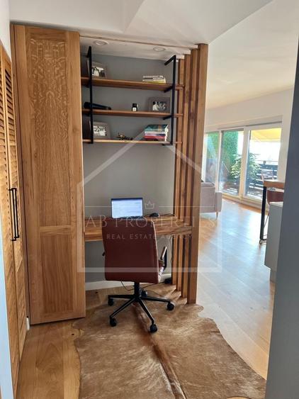 Apartament cu 3 camere decomandat, mobilat în Băneasa