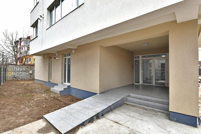 Apartament cu 3 camere decomandat în Voluntari