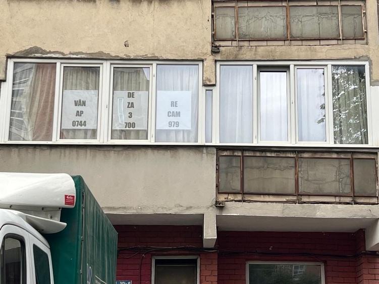 Apartament cu 3 camere decomandat în Dacia