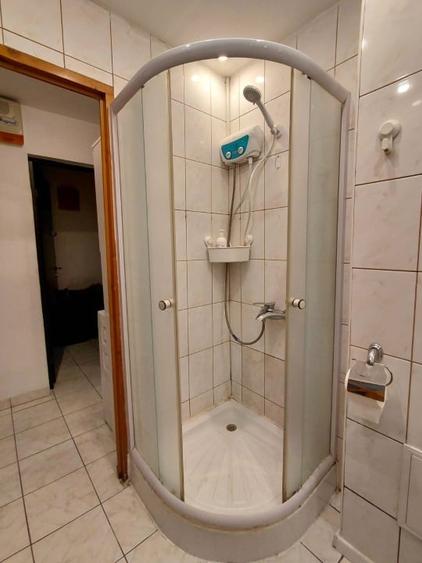 Garsonieră nedecomandată, mobilată în Colentina