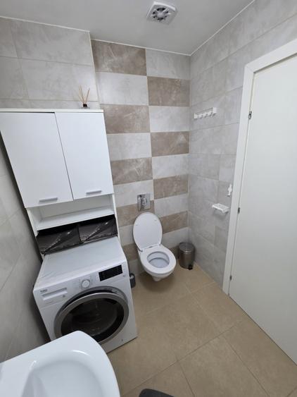 Apartament cu 2 camere semidecomandat, mobilat în Pipera — fotografia 3
