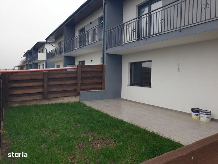 Casă cu 4 camere în Valea Lupului