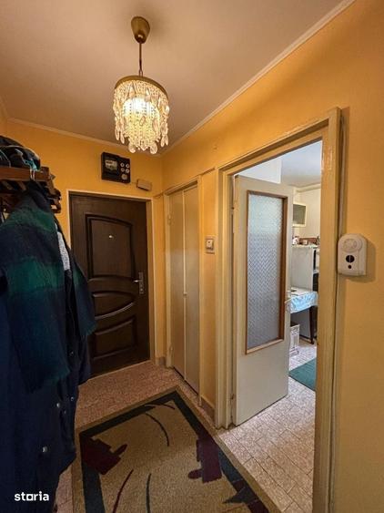 Apartament cu 2 camere semidecomandat în Hipodrom
