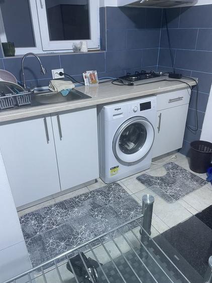 Casă cu 3 camere cu Teren 200 Mp în Central