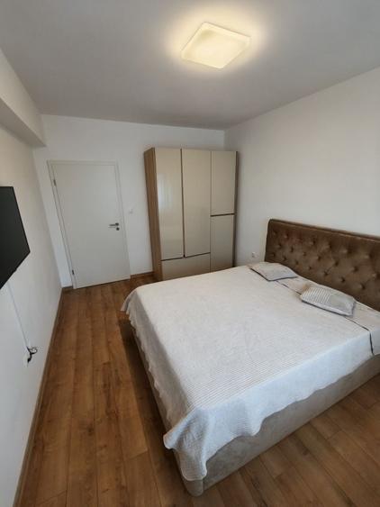 Apartament cu 2 camere decomandat în Avantgarden