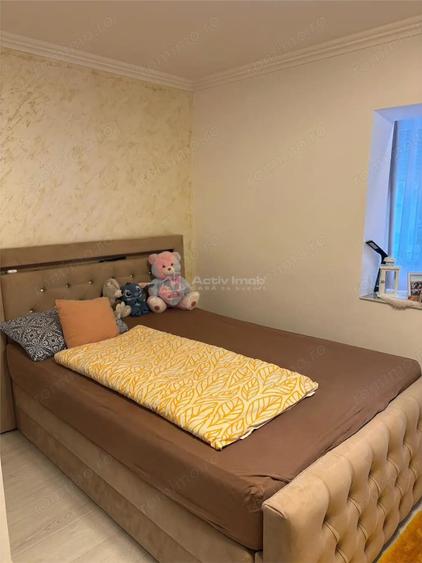Apartament cu 3 camere decomandat în Aurel Vlaicu