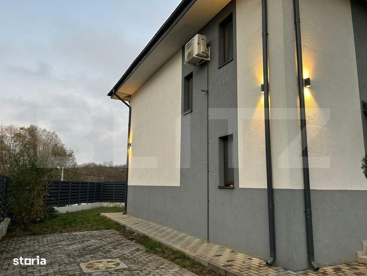 Casă cu 4 camere în Păun