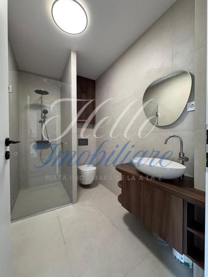 Apartament cu 2 camere semidecomandat în Florești
