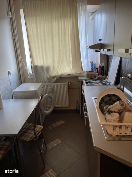 Apartament cu 2 camere semidecomandat în Dristor