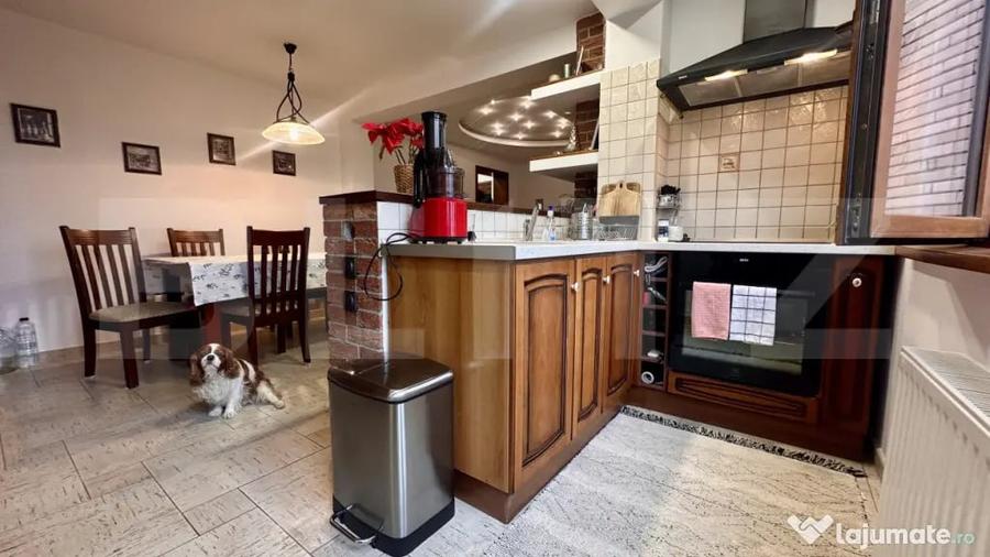 Apartament cu 4 camere decomandat în Centru Civic