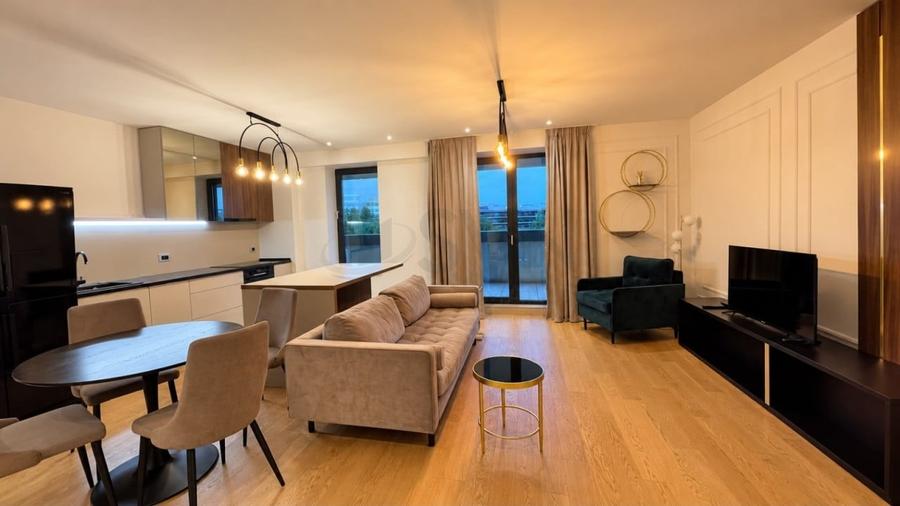 Apartament cu 3 camere decomandat în Aviației