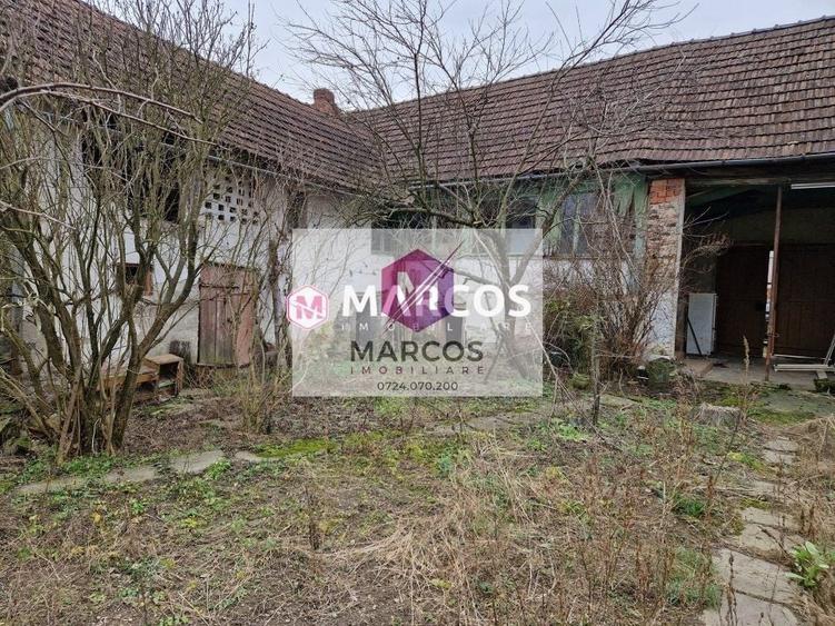 Casă individuală cu 3 camere cu Canalizare în Goruia