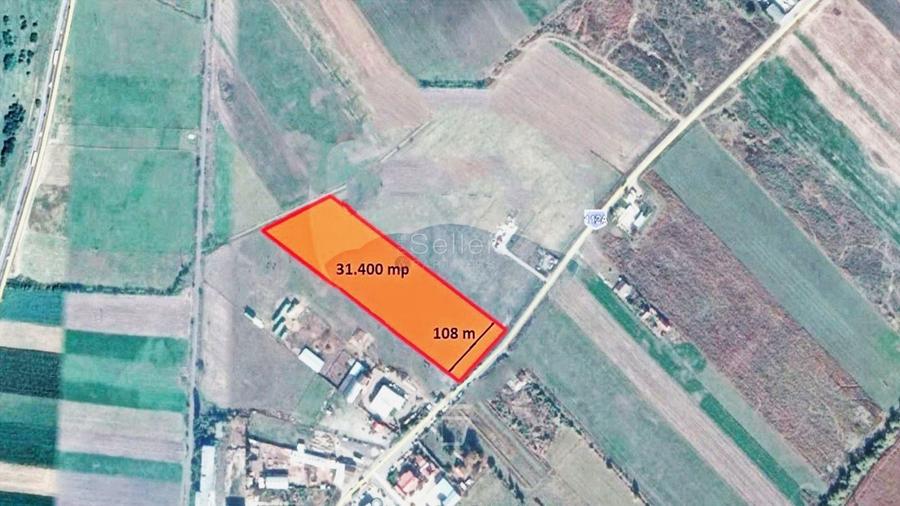 Teren Construcții intravilan de 31400 mp, în Central