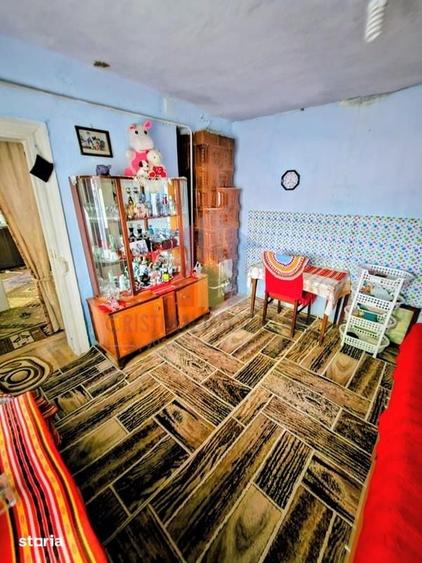 Casă cu 4 camere cu Teren 246 Mp în Buzaului