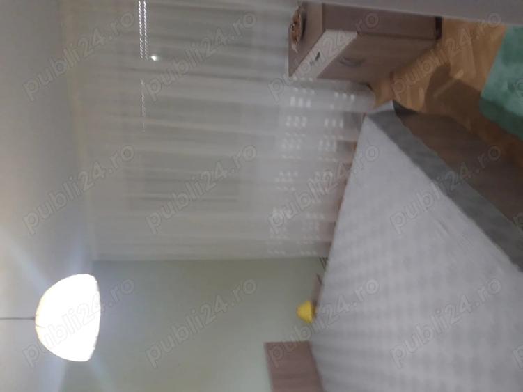 Apartament cu 3 camere decomandat în Exterior Vest