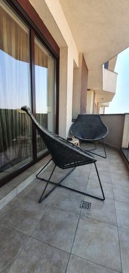 Apartament cu 3 camere decomandat, mobilat în Herăstrău