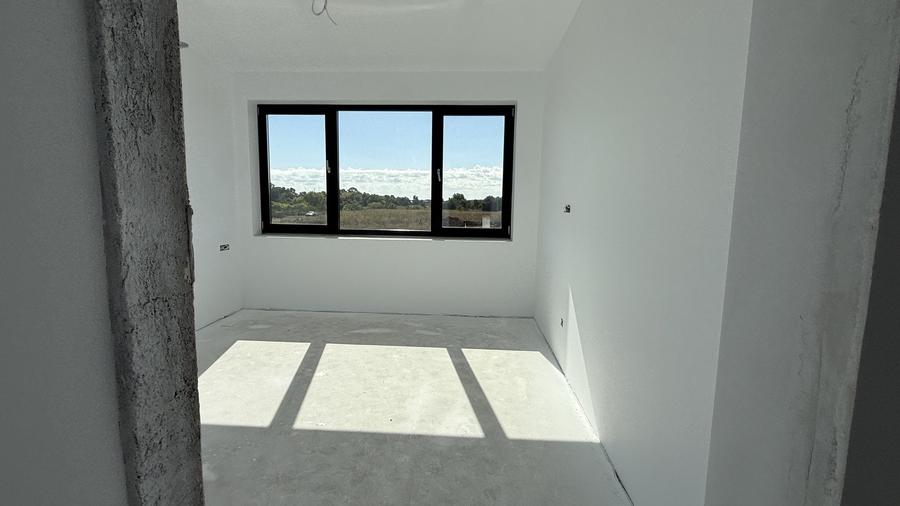 Casă individuală cu 4 camere cu Teren 804 Mp în Săftica