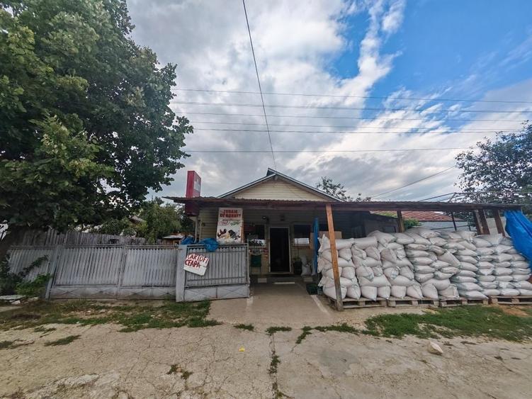 Spațiu comercial, în Valea Dulce