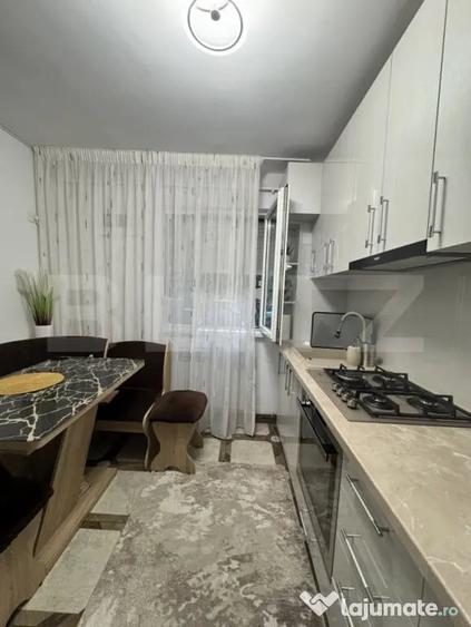 Apartament 3 camere, 67 mp, zona Calea Bucure?ti - 2