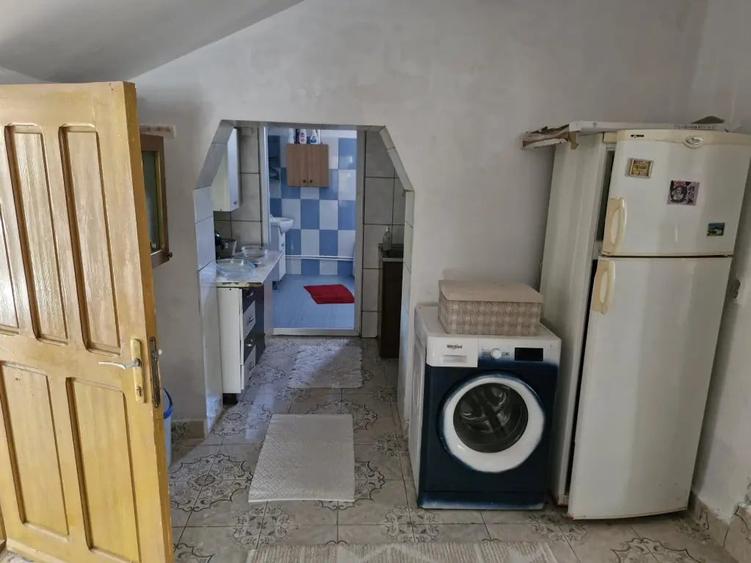 Casă cu 3 camere în Tortoman