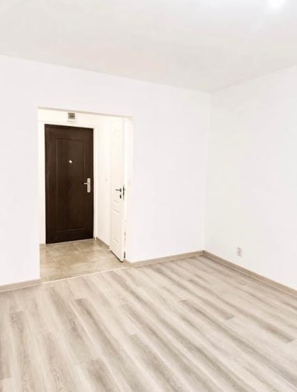 Garsonieră semidecomandată în 1 Decembrie 1918