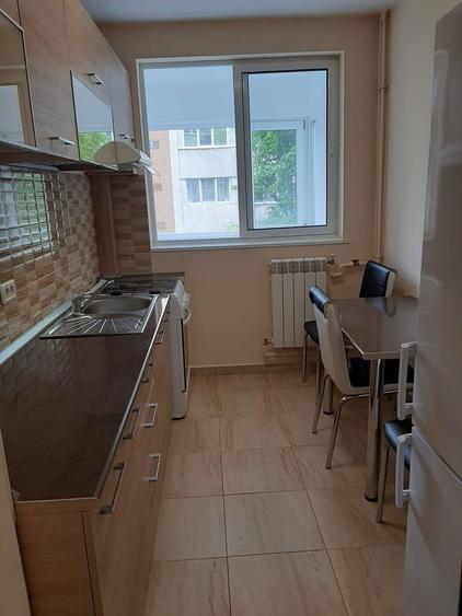 Apartament cu 2 camere decomandat în Gorjului