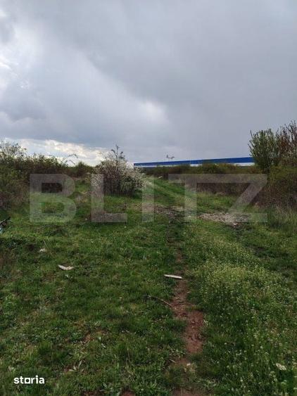 Teren de 8280 mp, în Central