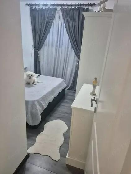 Apartament cu 2 camere decomandat, mobilat în Apărătorii Patriei