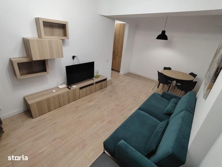 Apartament cu 2 camere decomandat, mobilat în Politehnica